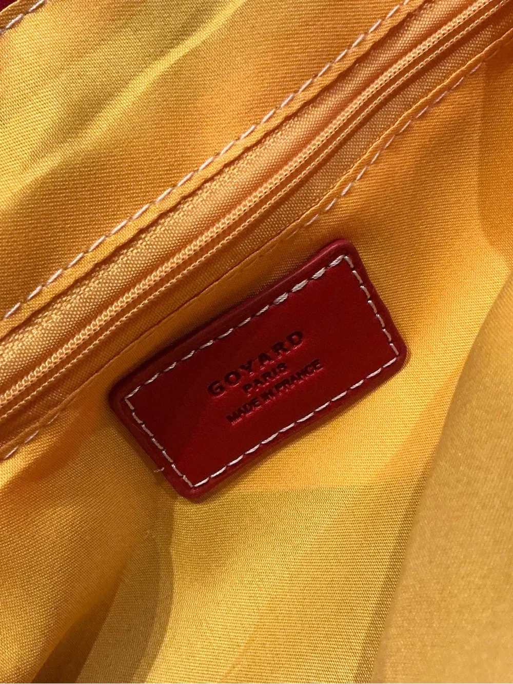 Goyard reposhing this
